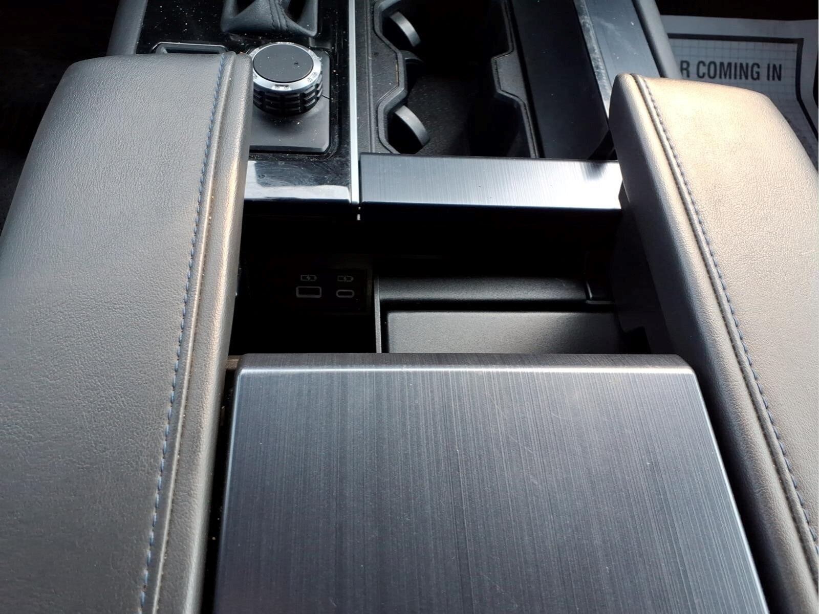 2025 Toyota Tundra Platinum - Photo 22