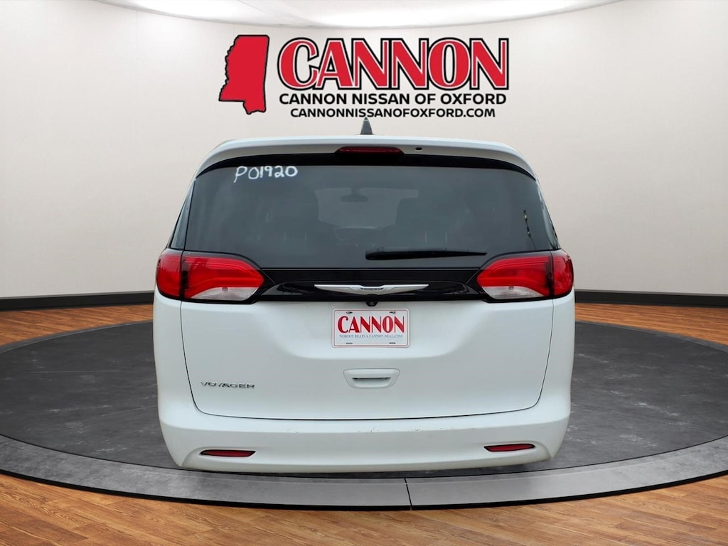 Used 2022 Chrysler Voyager LX Van Passenger Van