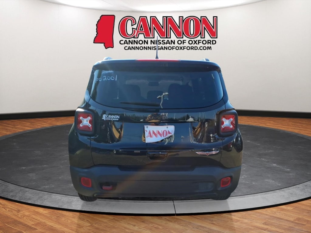 Used 2023 Jeep Renegade Trailhawk SUV