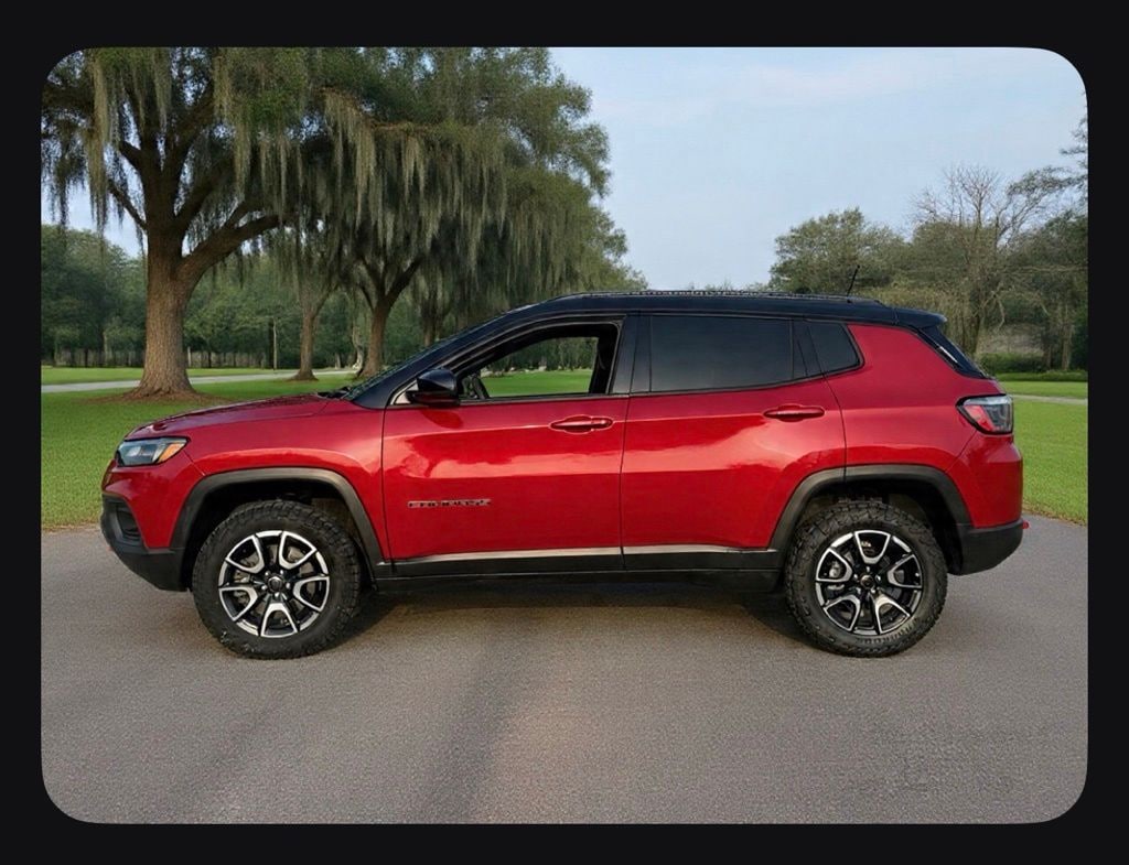 Used 2025 Jeep Compass Trailhawk SUV