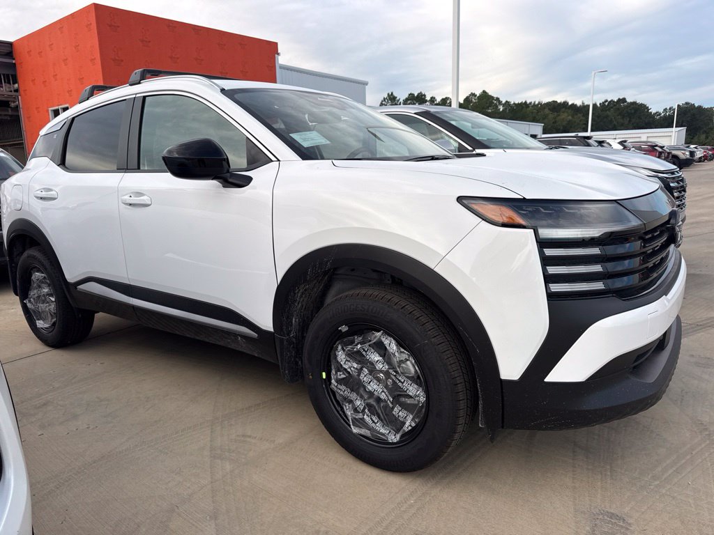 2027 Nissan KICKS SV