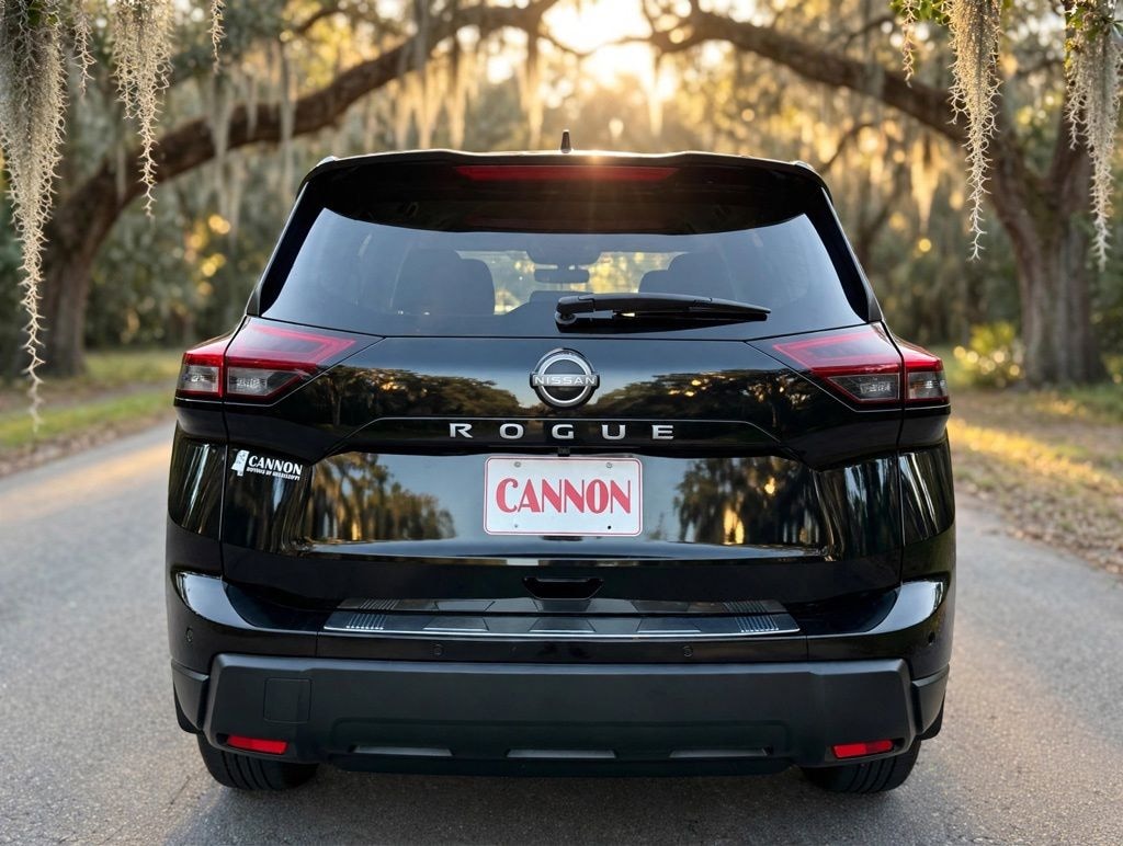 Used 2026 Nissan Rogue SV SUV