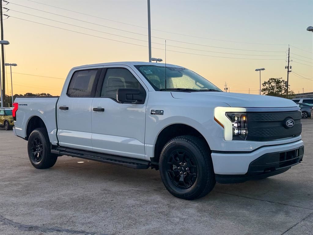 New 2025 Ford F-150 Lightning XLT Truck SuperCrew Cab
