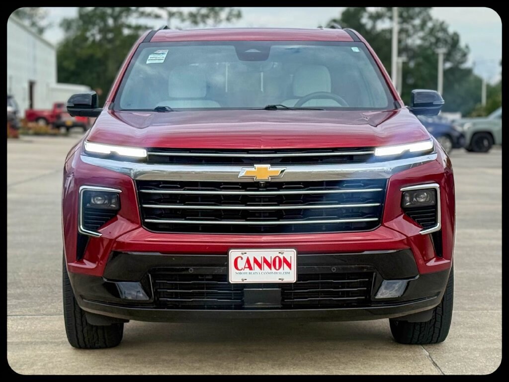 Used 2025 Chevrolet Traverse High Country SUV