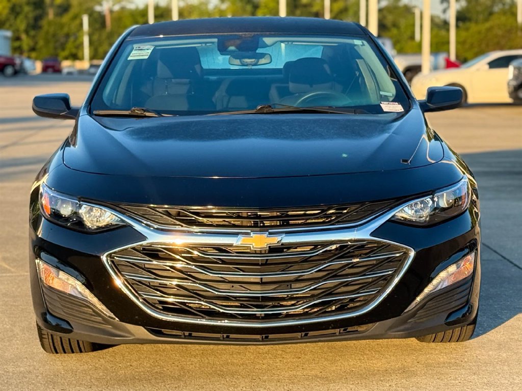 Used 2025 Chevrolet Malibu LT Sedan