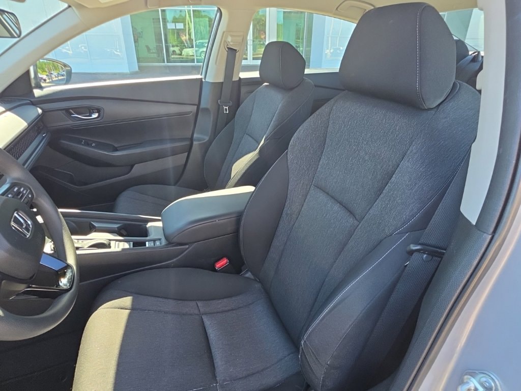 Used 2023 Honda Accord LX Sedan
