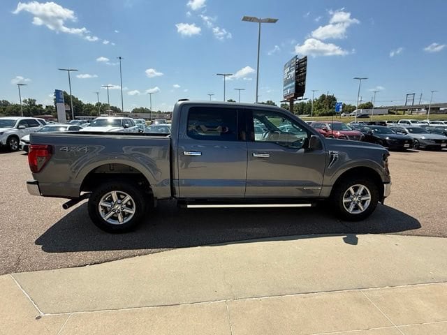 2024 Ford F-150 XLT - Photo 8