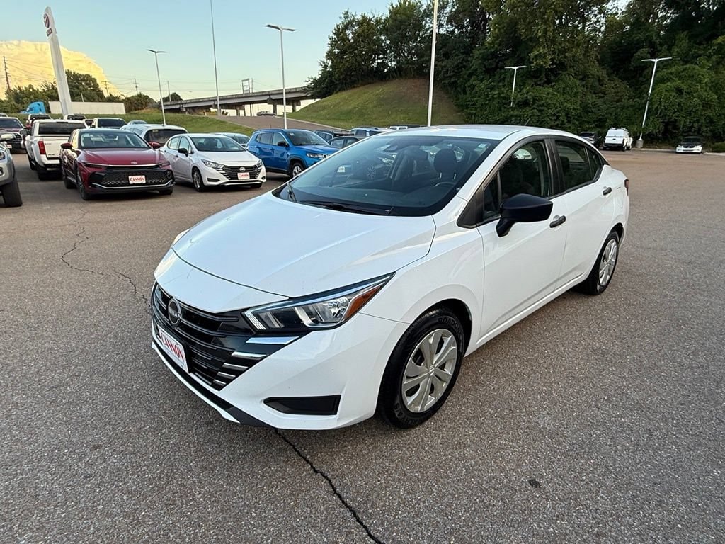 2023 Nissan Versa Sedan S