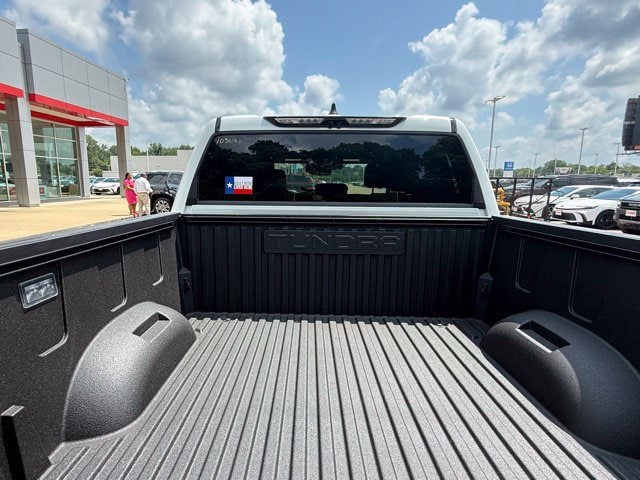 2025 Toyota Tundra Platinum - Photo 12