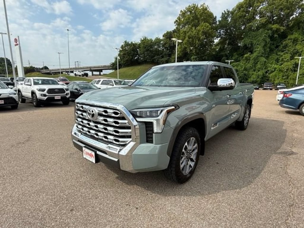 Used 2026 Toyota Tundra 4WD 1794 Edition 1794 Edition CrewMax 5.5 Bed