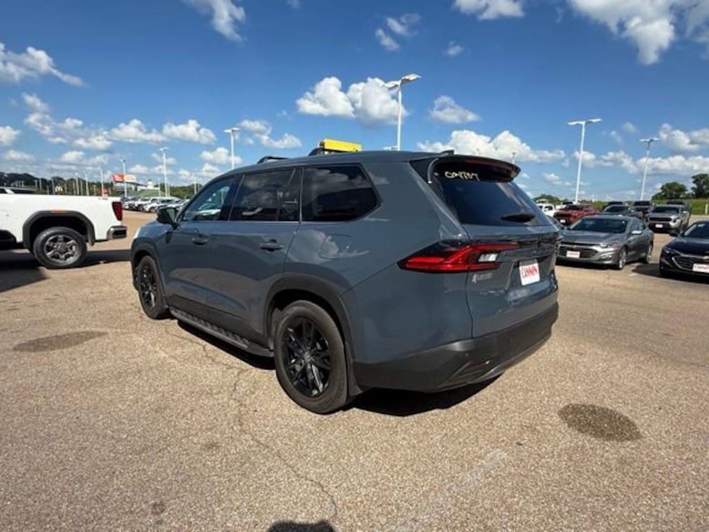 Used 2025 Toyota Grand Highlander Limited Limited FWD
