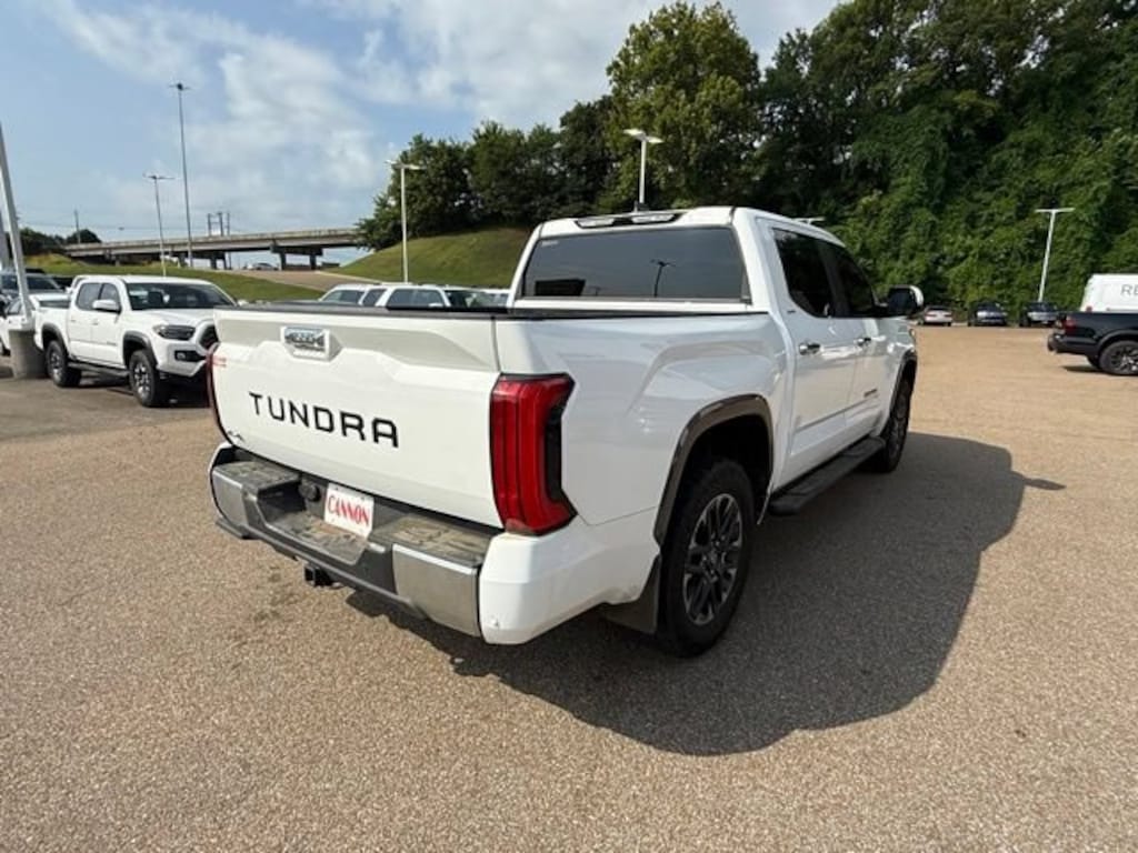 Used 2025 Toyota Tundra 4WD Limited Limited CrewMax 5.5 Bed