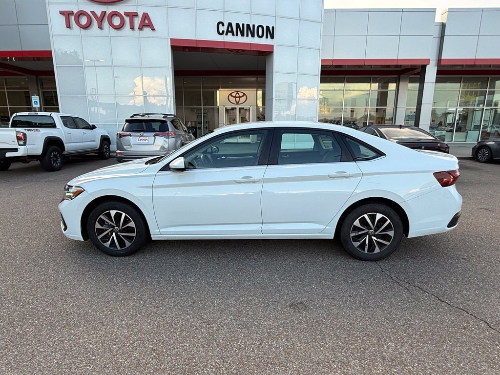 Used 2024 Volkswagen Jetta S S Auto