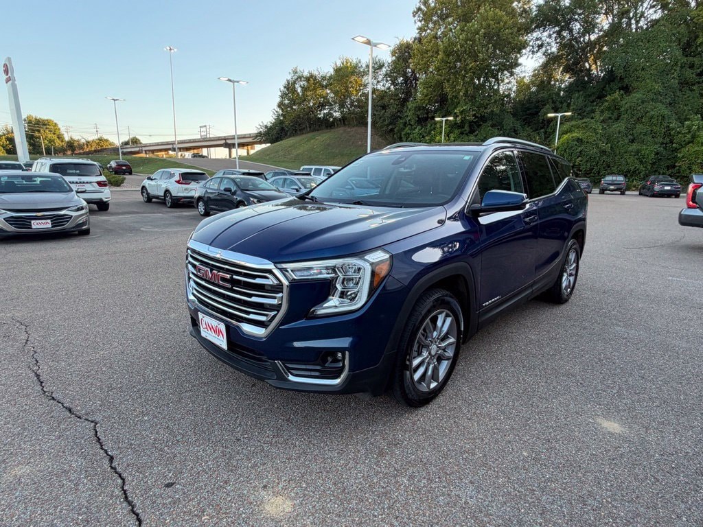 2023 GMC Terrain SLT