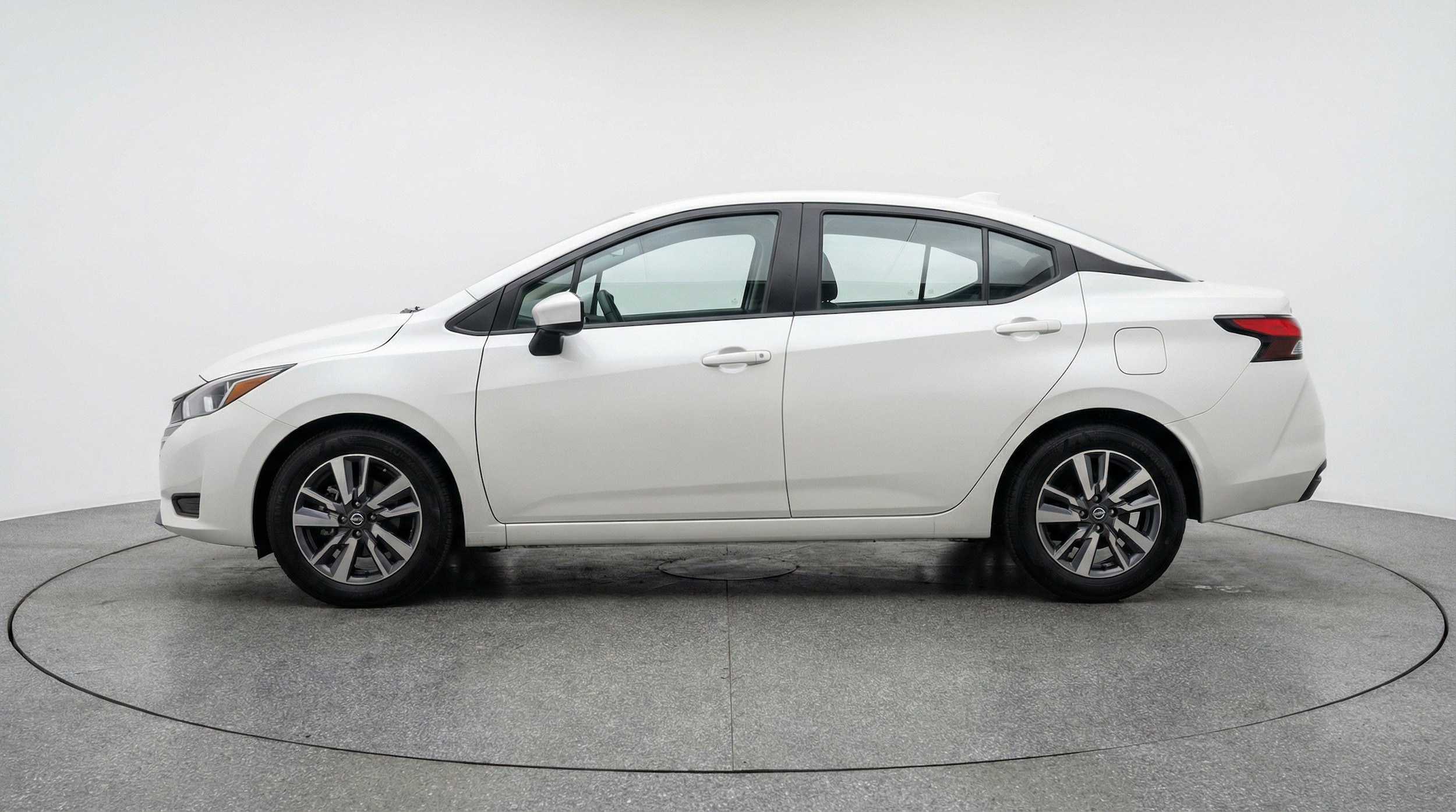 Thumbnail: 2025 Nissan Versa - 5