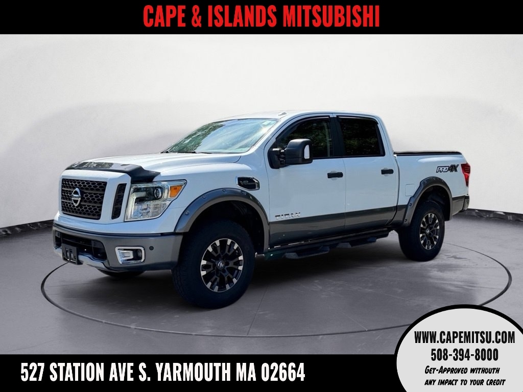 2017 Nissan Titan