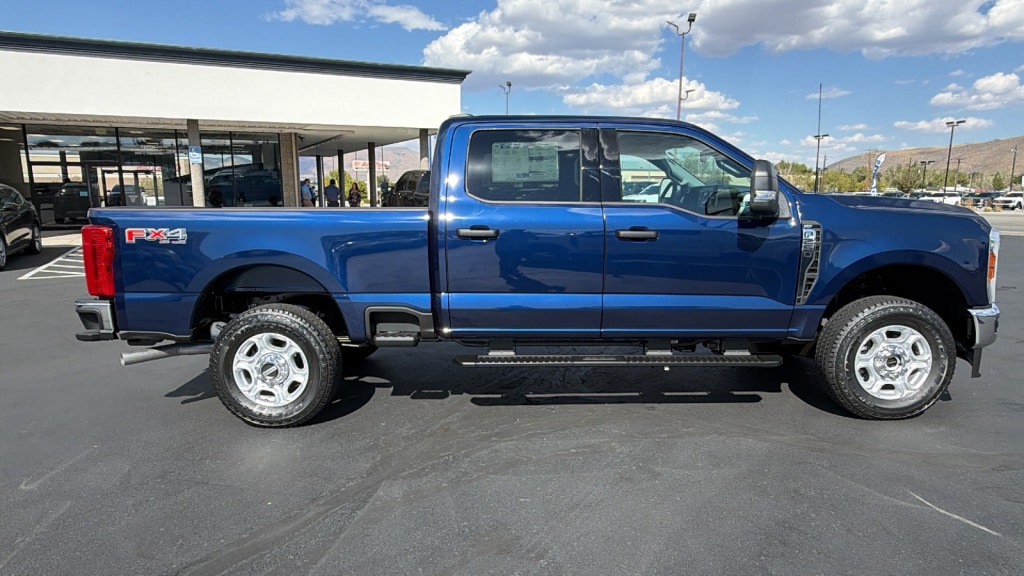 New 2027 Ford Super Duty F-250 4WD Crew