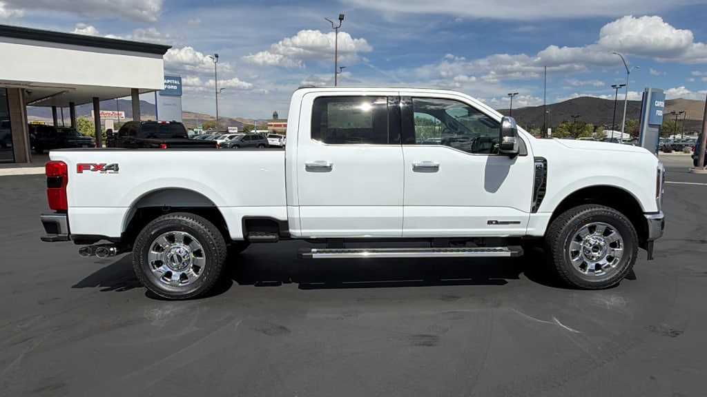 New 2026 Ford F-250SD Lariat Crew Cab