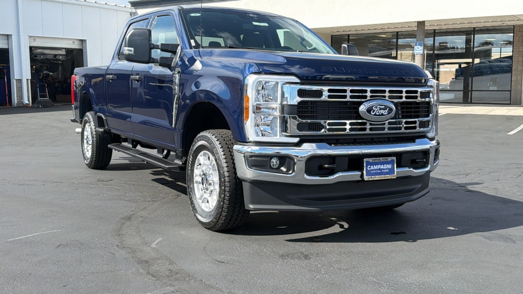 New 2027 Ford Super Duty F-250 4WD Crew