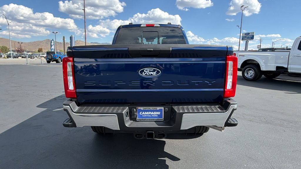 New 2027 Ford Super Duty F-250 4WD Crew