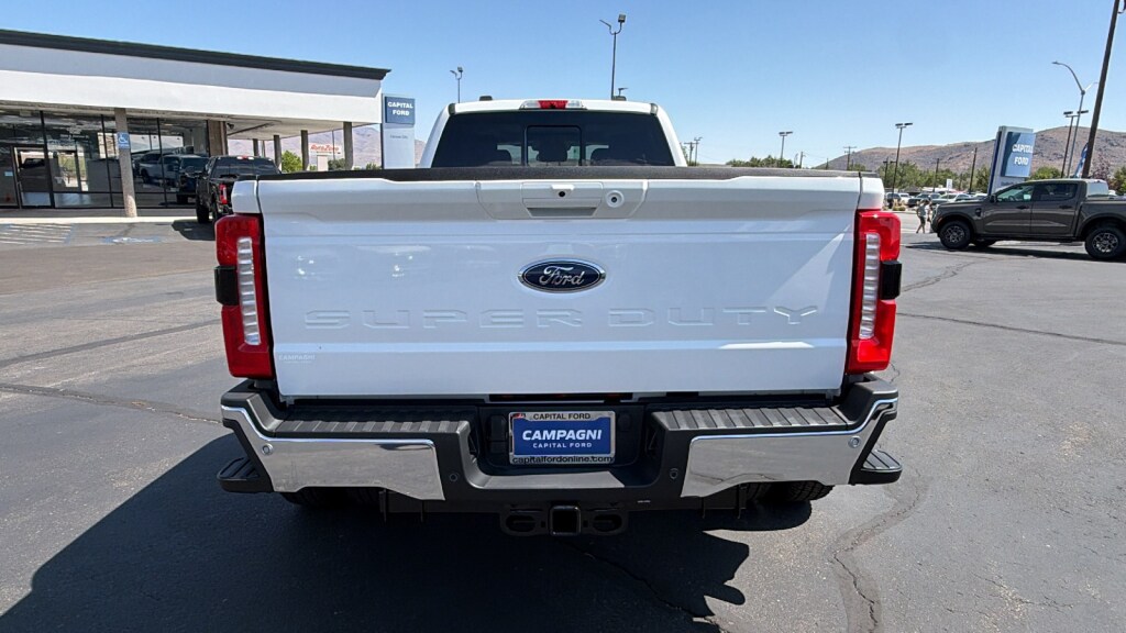 New 2026 Ford Super Duty F-350 Lariat