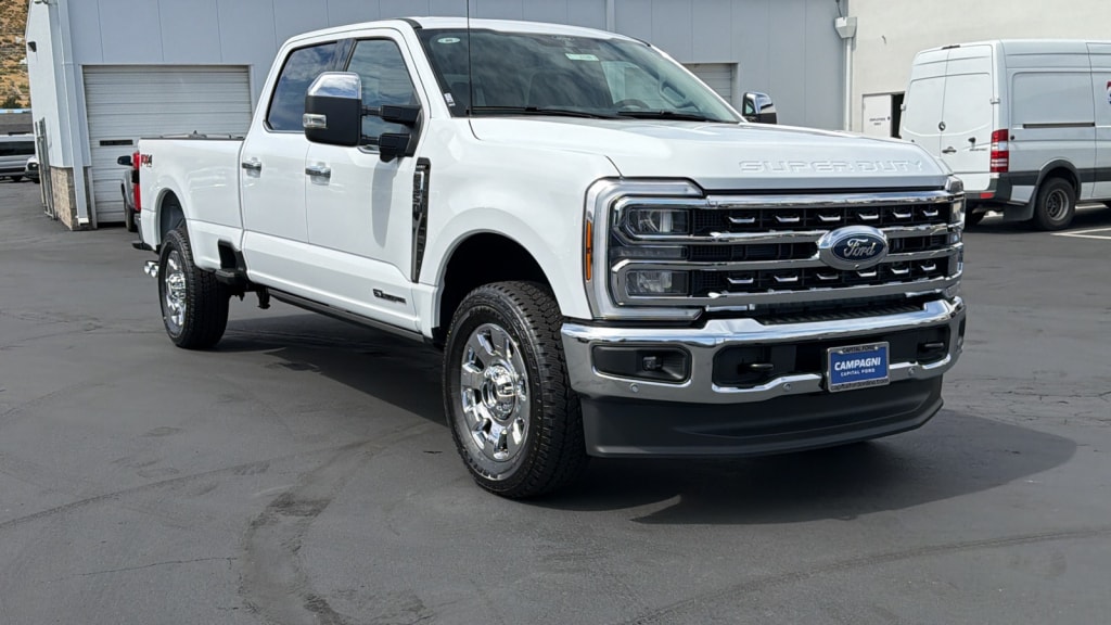 New 2026 Ford F-350SD Lariat Crew Cab