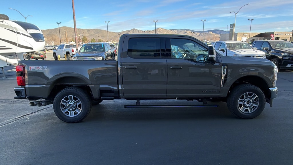 New 2026 Ford F-250SD Lariat Crew Cab