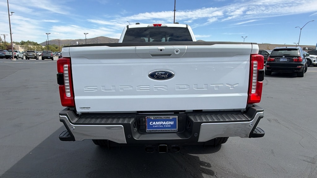 New 2026 Ford F-350SD Lariat Crew Cab