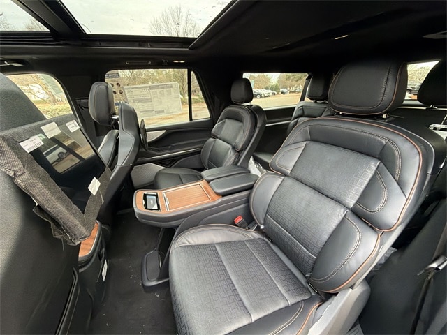 2025 Lincoln Navigator Black Label L - Photo 23