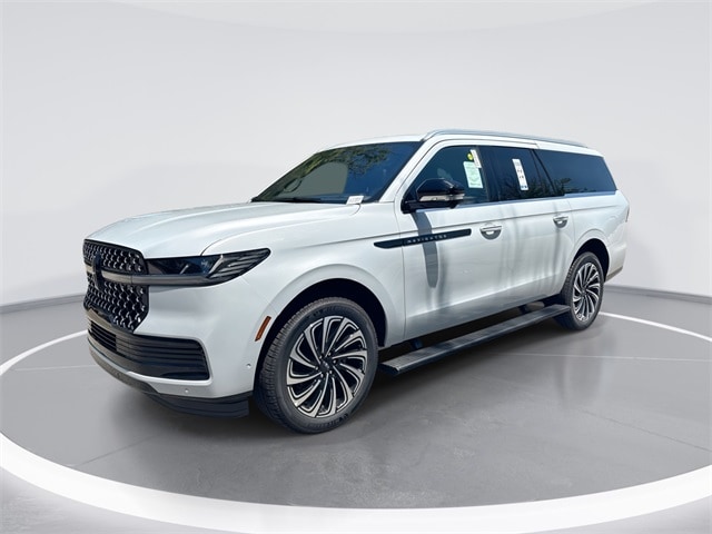 2025 Lincoln Navigator