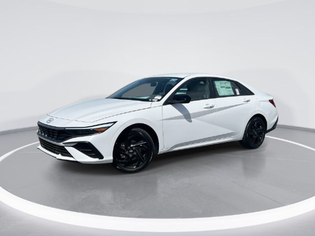 Used 2026 Hyundai Elantra SEL Sport Sedan