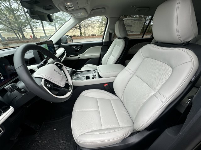 2026 Lincoln Aviator Premiere - Photo 11