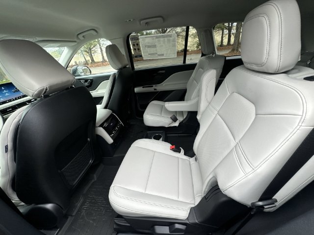2026 Lincoln Aviator Premiere - Photo 23