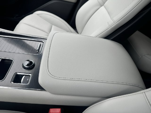 2026 Lincoln Aviator Premiere - Photo 21