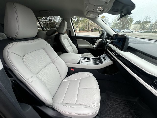 2026 Lincoln Aviator Premiere - Photo 27