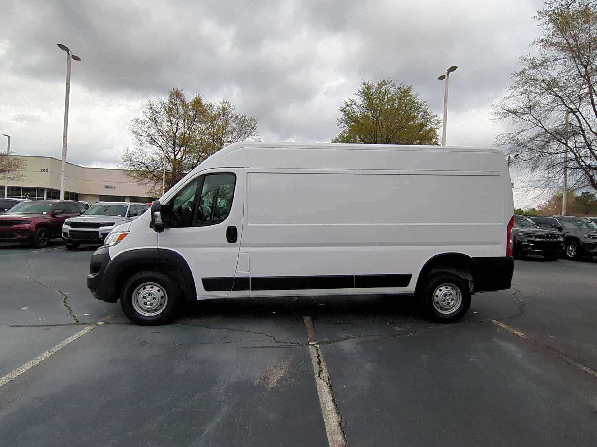 3C6LRVDG4PE560703