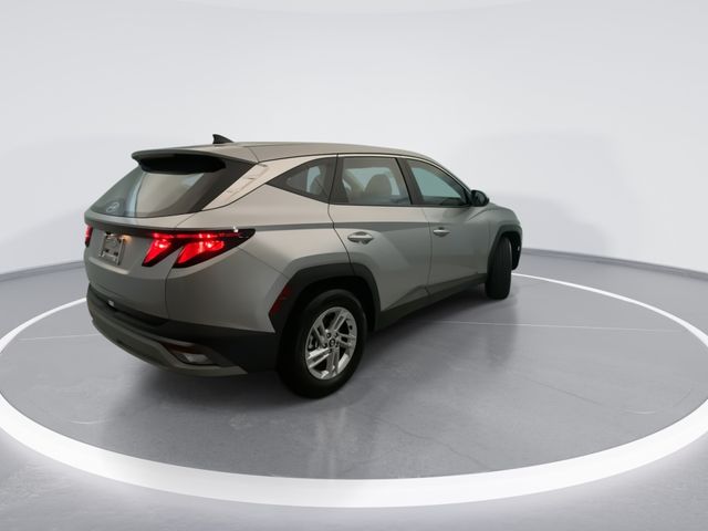 2026 Hyundai Tucson SE - Photo 4