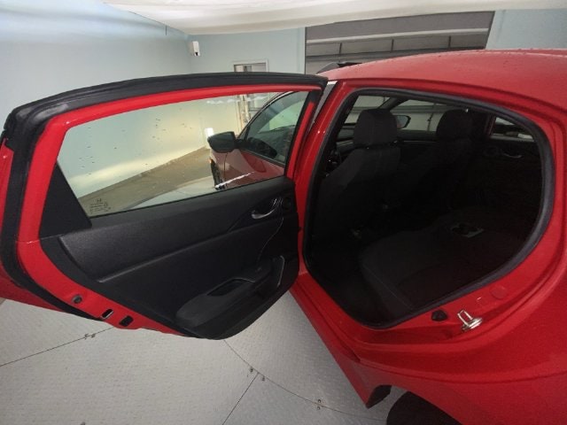 2019 Honda Civic Hatchback EX - Photo 22