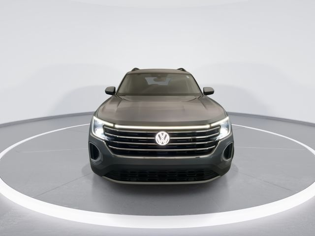 2024 Volkswagen Atlas SE w/Tech - Photo 8