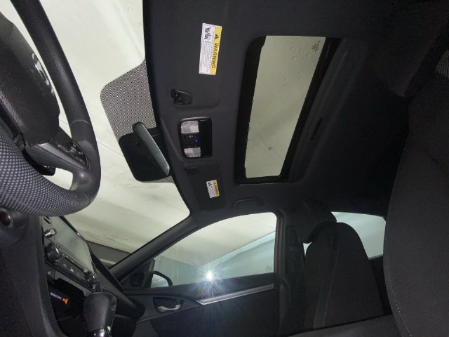 2019 Honda Civic Hatchback EX - Photo 21