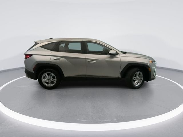 2026 Hyundai Tucson SE - Photo 5