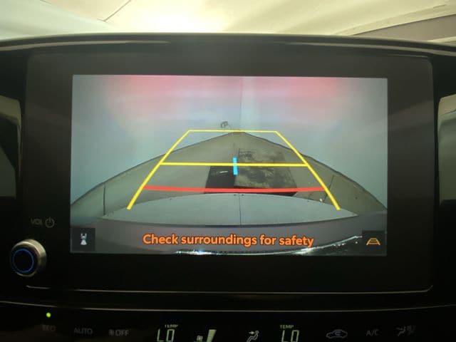 2025 Subaru Solterra Premium - Photo 17