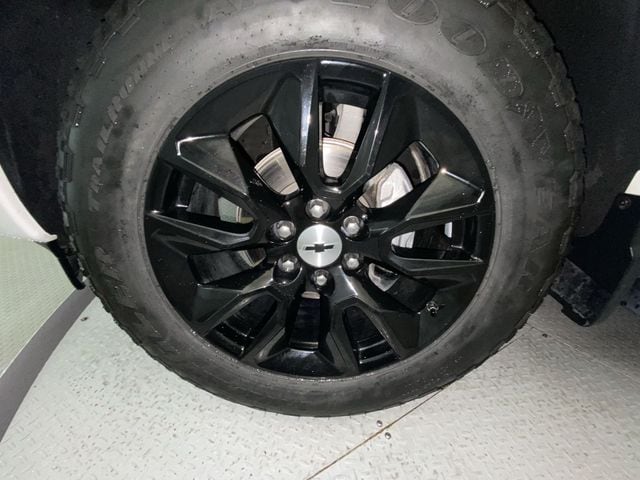 2023 Chevrolet Silverado 1500 RST - Photo 10