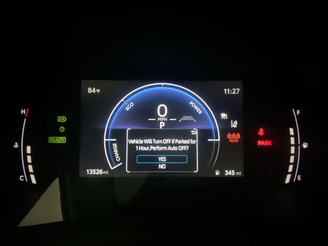 2025 Toyota Camry LE - Photo 15