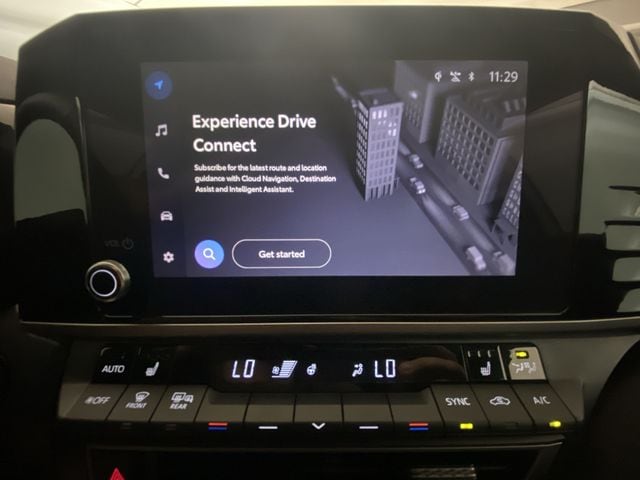 2025 Toyota Camry LE - Photo 18