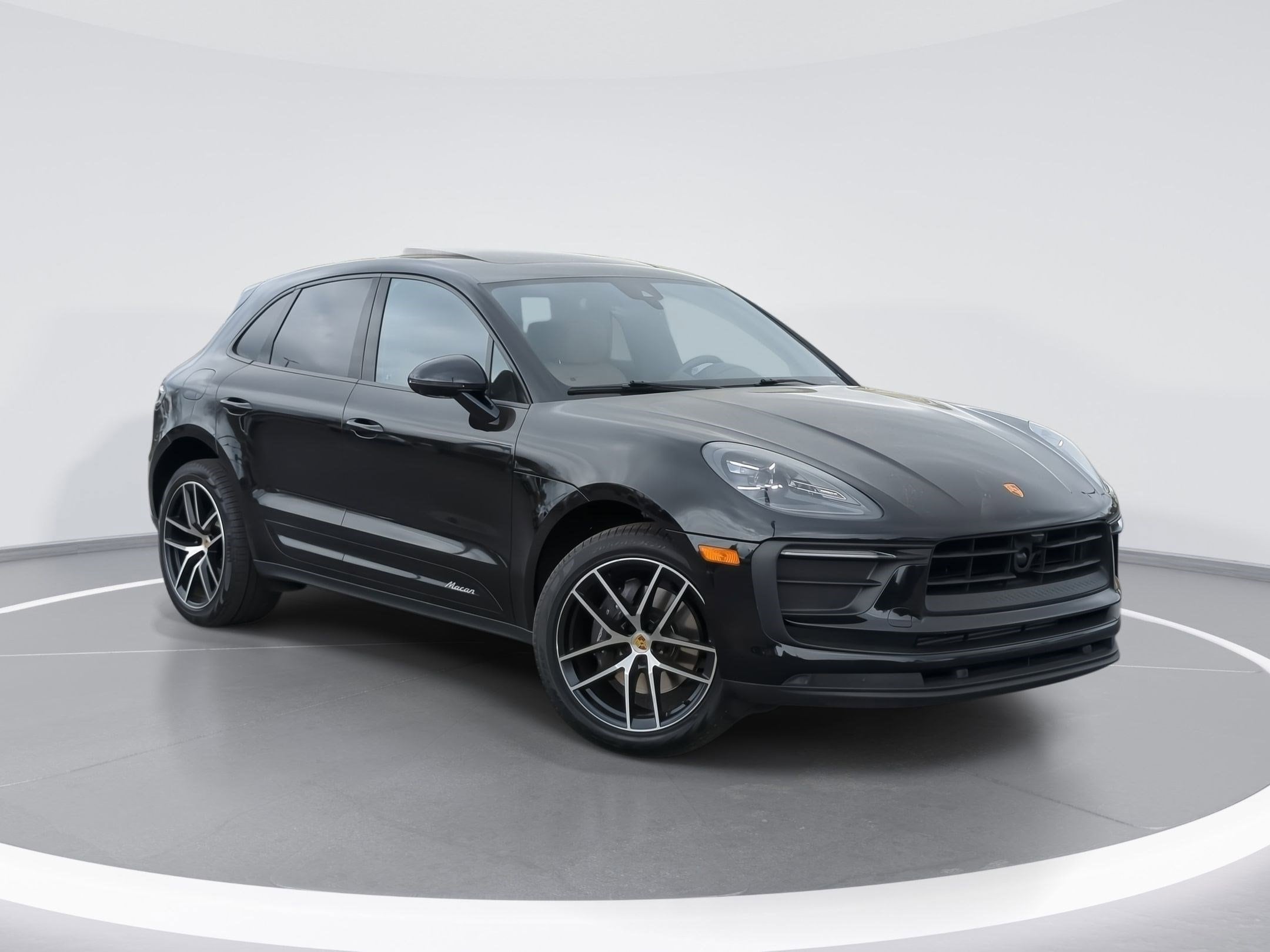 2023 Porsche Macan
