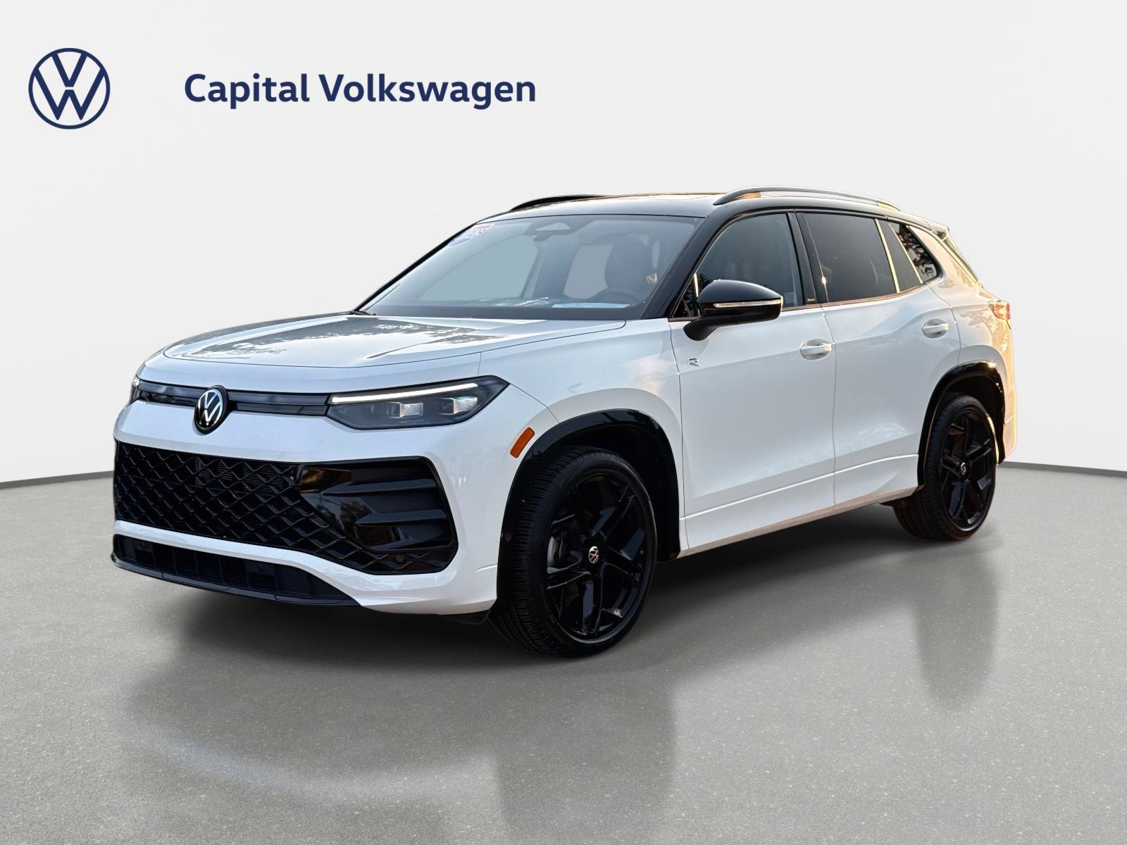 Used 2026 Volkswagen Tiguan SE R-Line Black SUV
