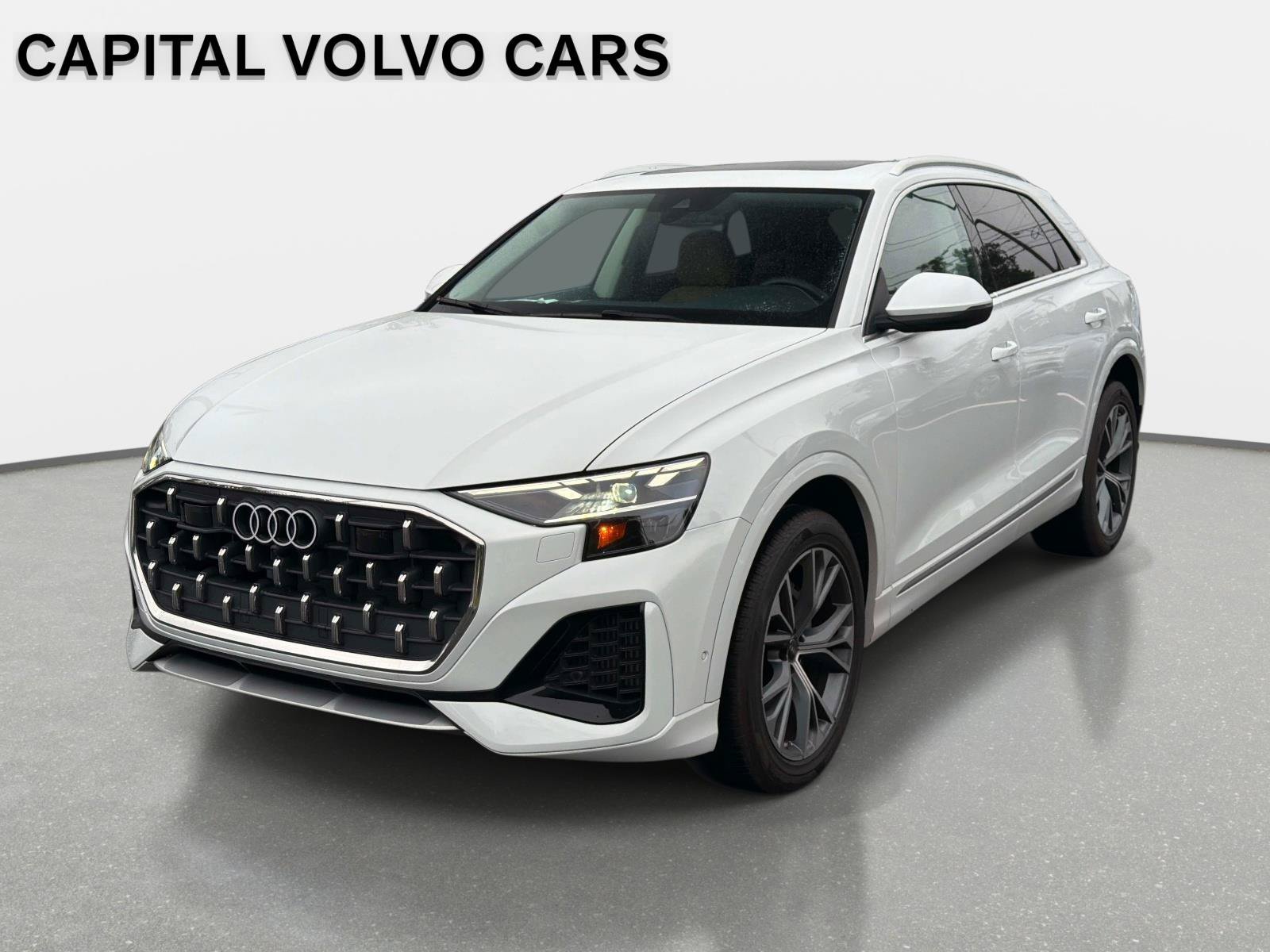  Audi Q8