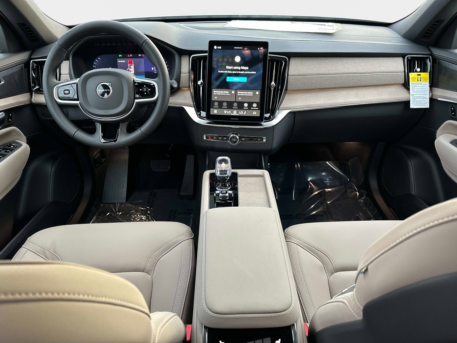 2026 Volvo XC90 Plus - Photo 14
