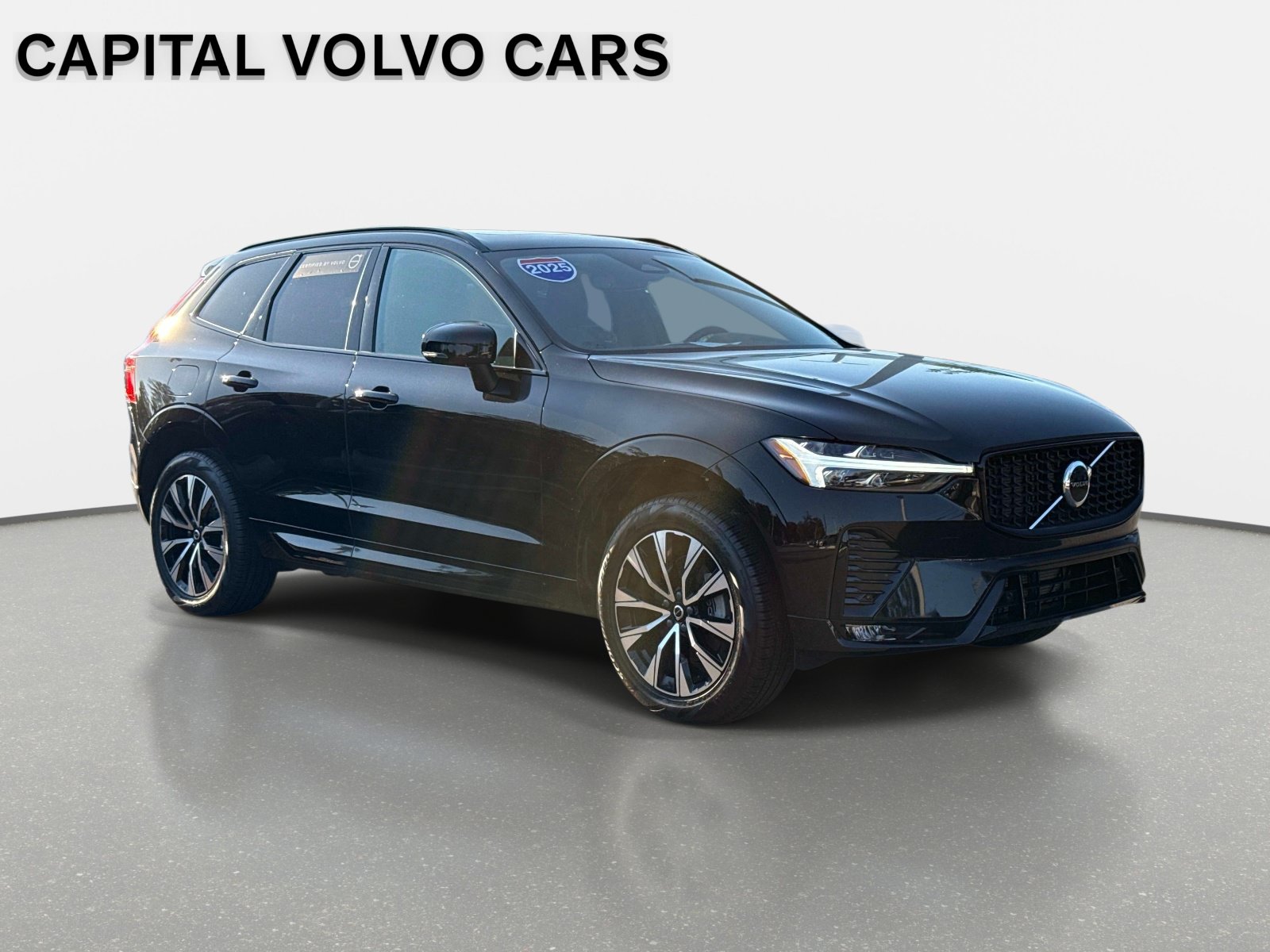 Used 2025 Volvo XC60 B5 Core SUV